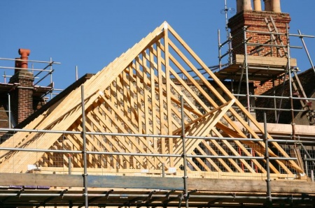 Comment planifier votre rénovation de toiture pour un résultat durable ?
